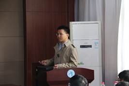 说明: E:\2019\2019地大青年学者论坛\公司活动照片\IMG_4909.JPG